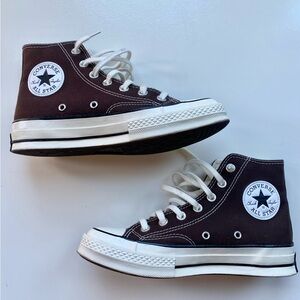 Converse Chuck Taylor All Star 70 High Dark Root
(Women’s 7)